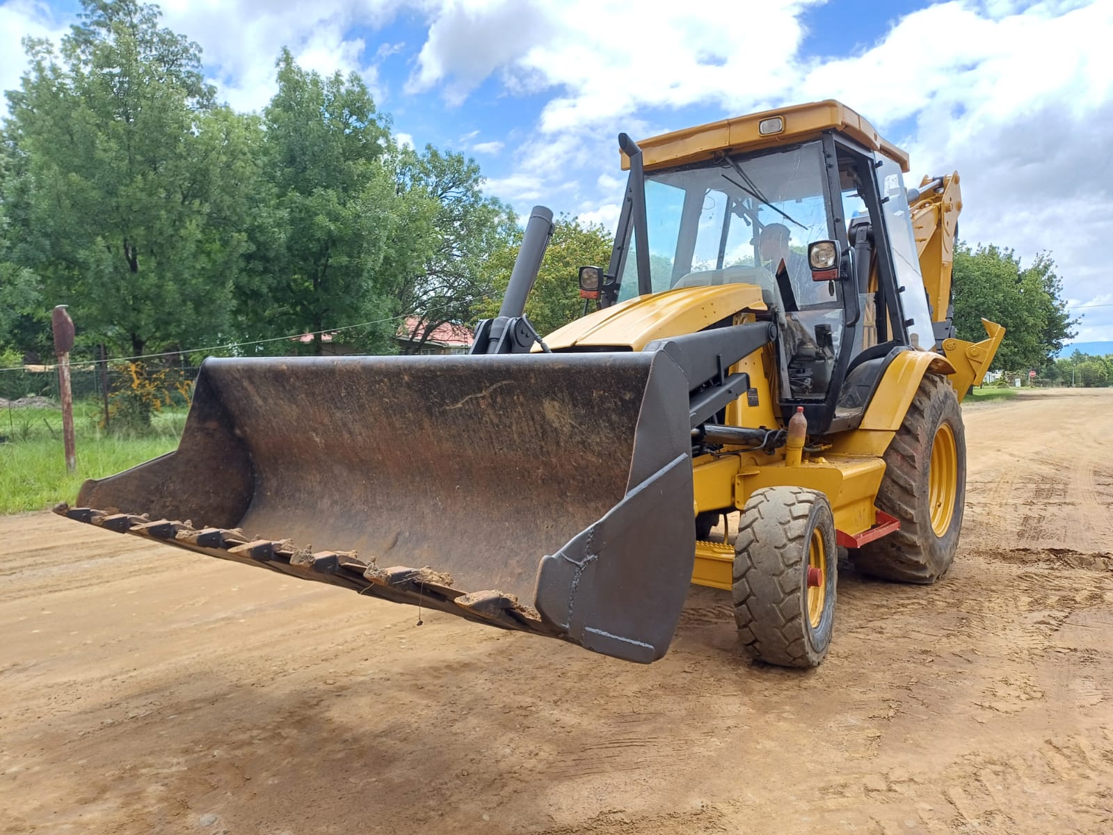 Caterpillar 416D TLB 2X4 - Image 6