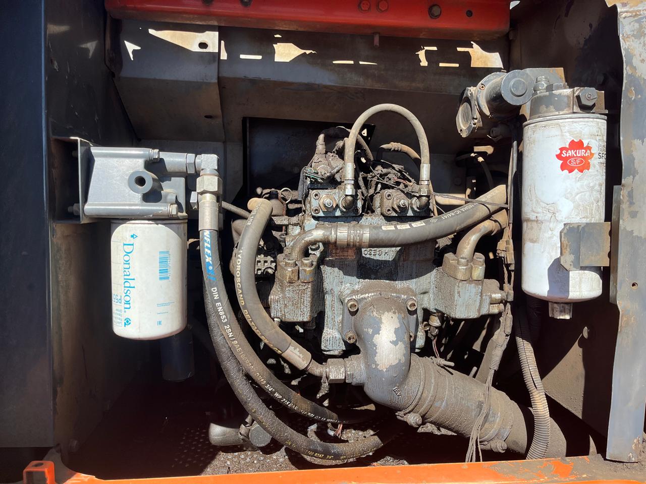 Hitachi ZX240 Excavator - Image 9