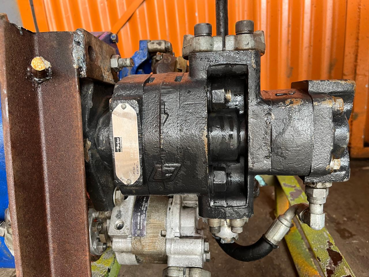 Hamworthy T222 Converter with Pumps - Image 3