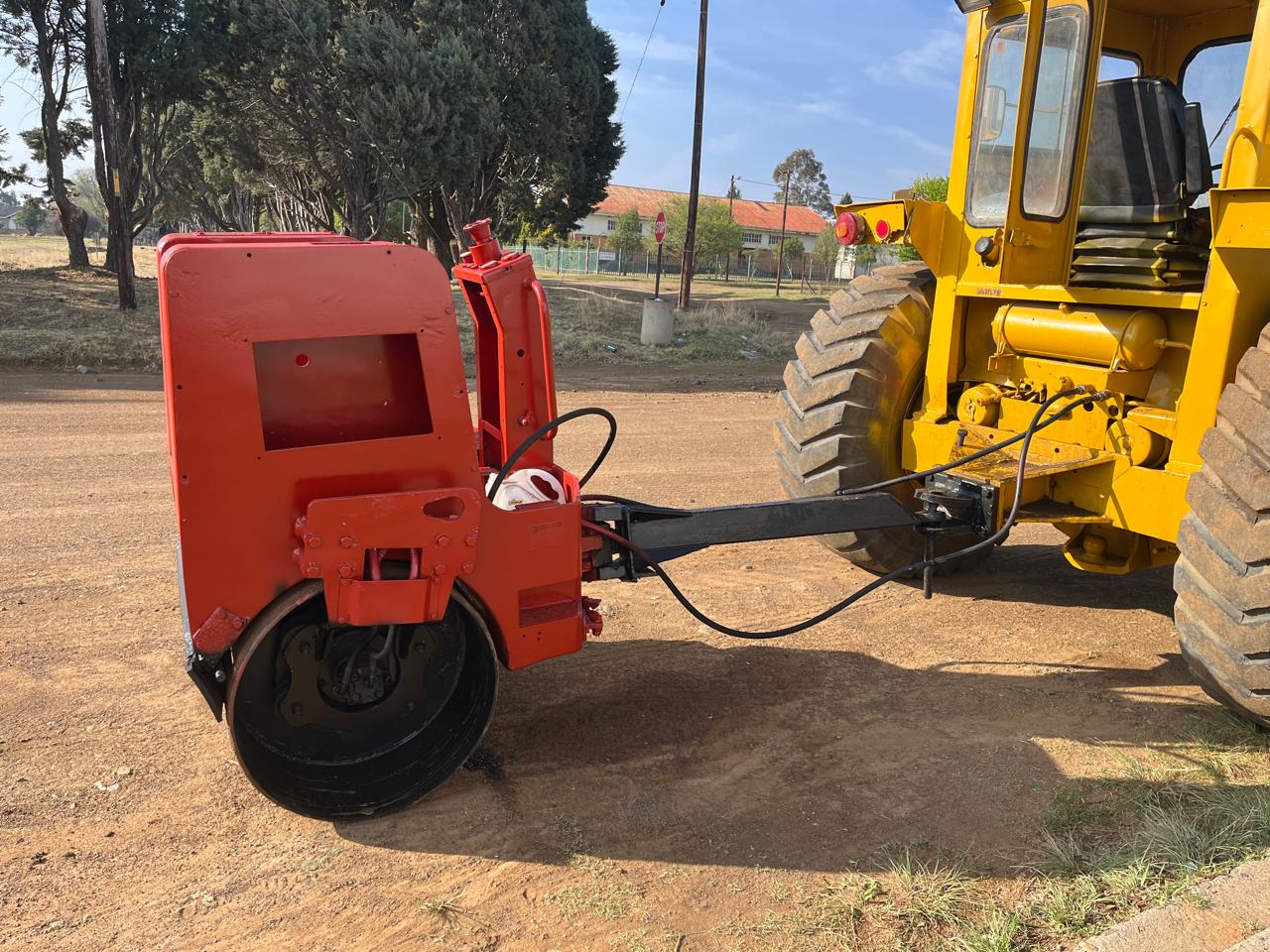 Smooth Drum Vibrating Roller