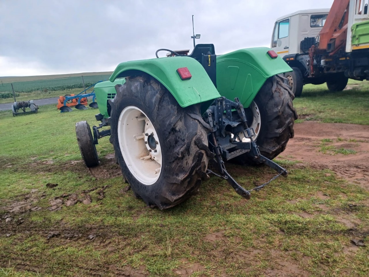 Deutz 3 Cylinder Tractor - Image 2