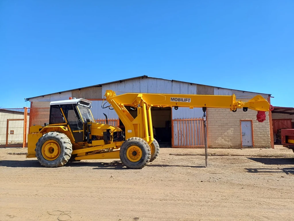 New Holland 9 Ton Mobilift Carry Crane - Image 7