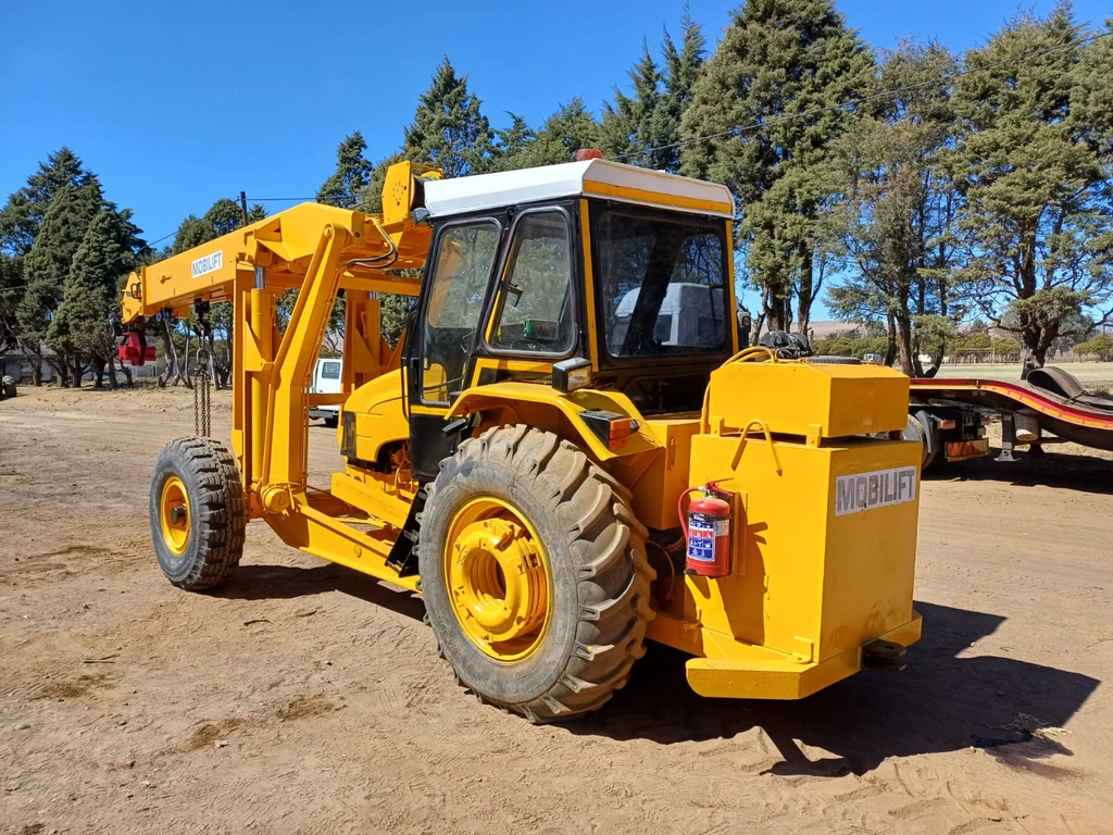 New Holland 9 Ton Mobilift Carry Crane - Image 8