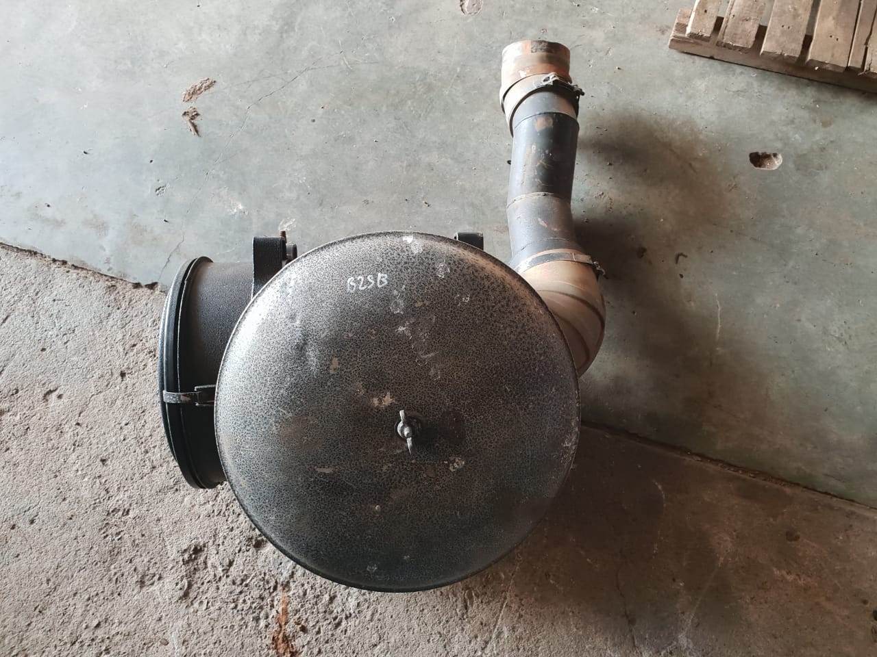 Bell B25B Air Filter Box - Image 2