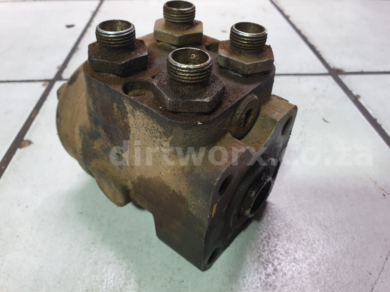 Danfoss Hydraulic Orbital Steering Control Valve OSPC 80 ON