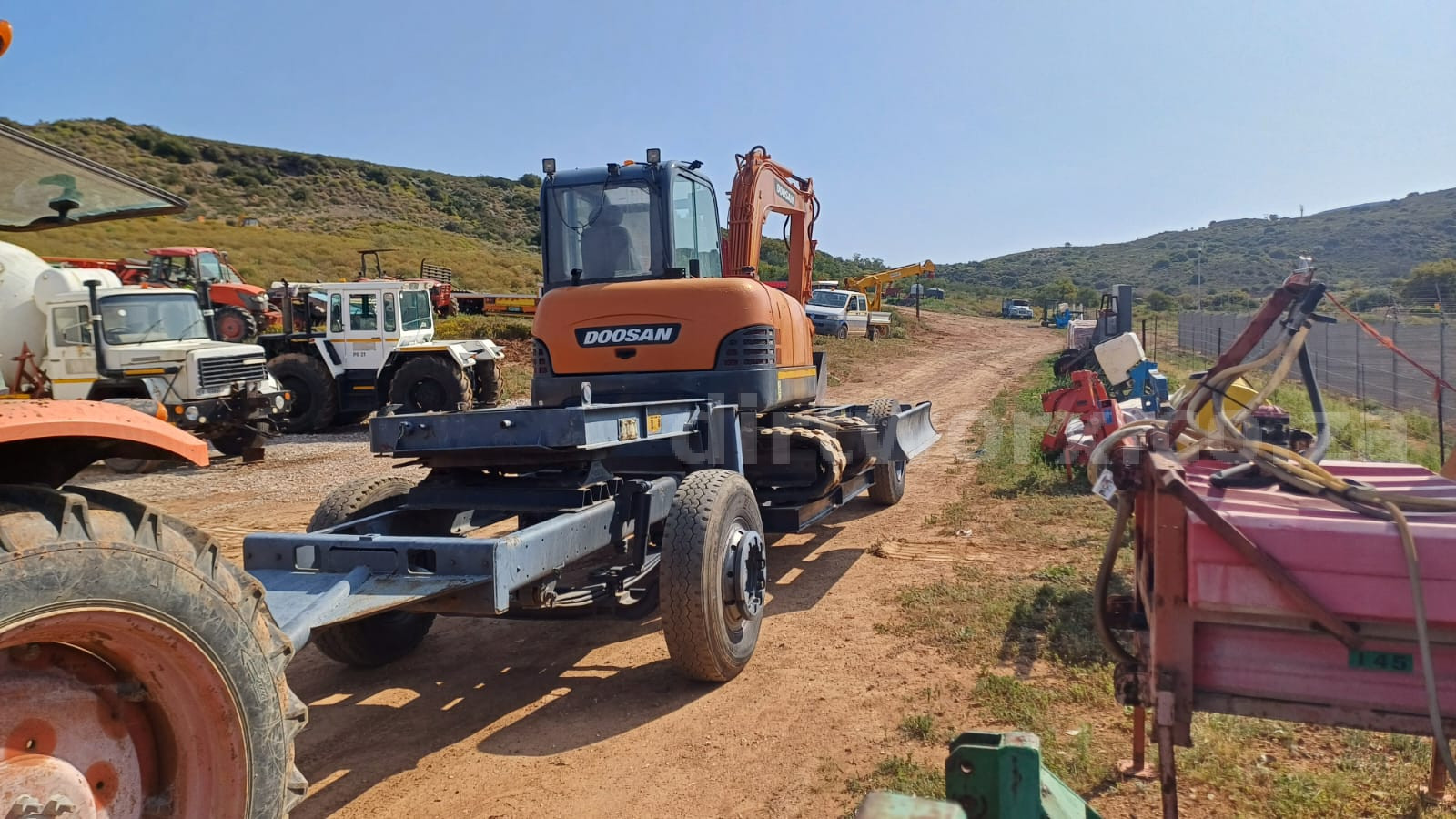 Mini Excavator Lowbed Trailer - Image 3