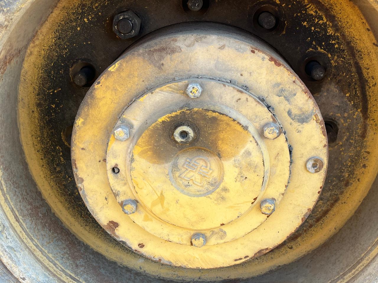 Wuhlf CL935 Rear Differential Axle - Image 3