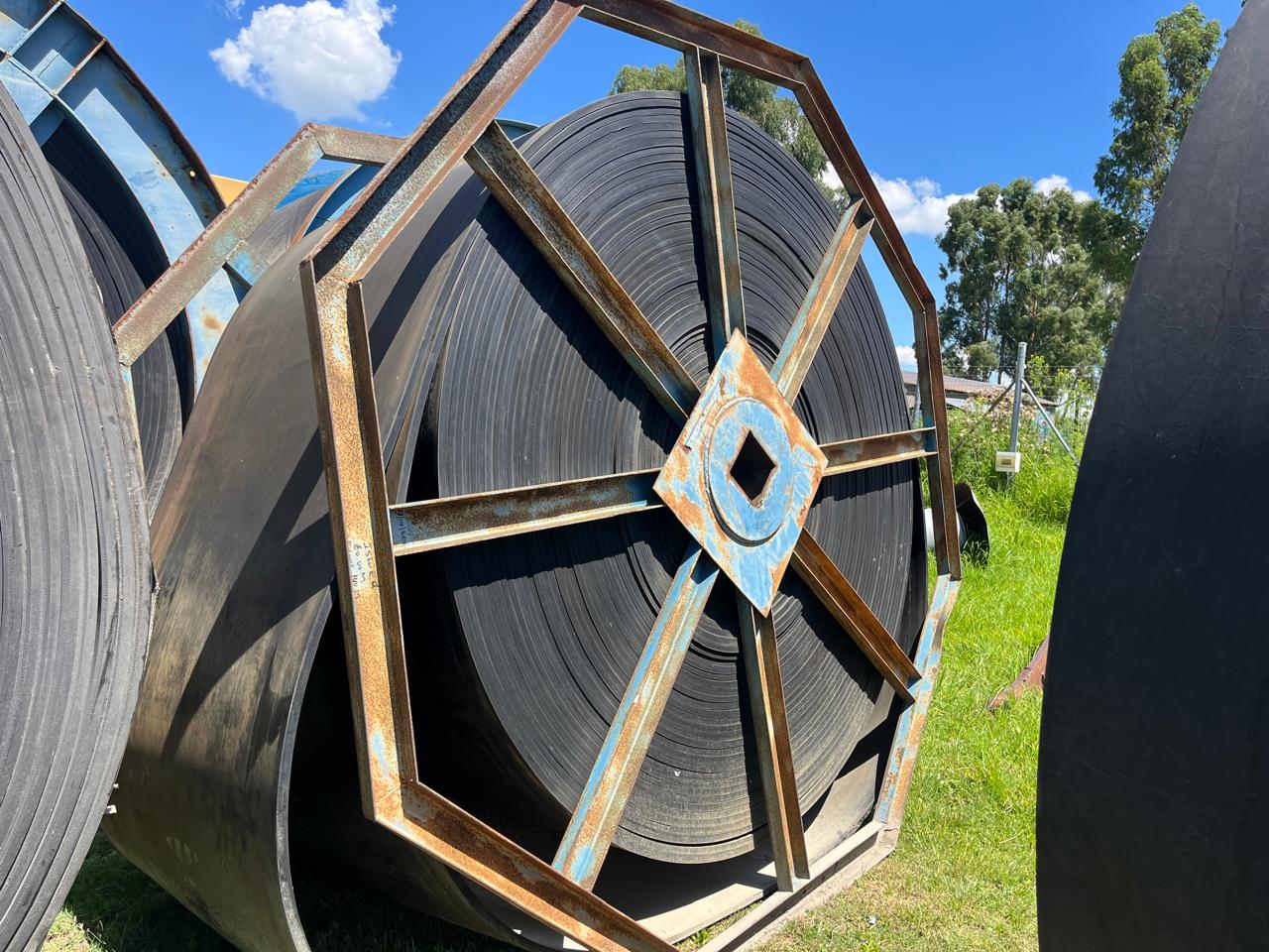 Conveyor Roll Steel Reinforced 1,2m x 20mm - Image 2