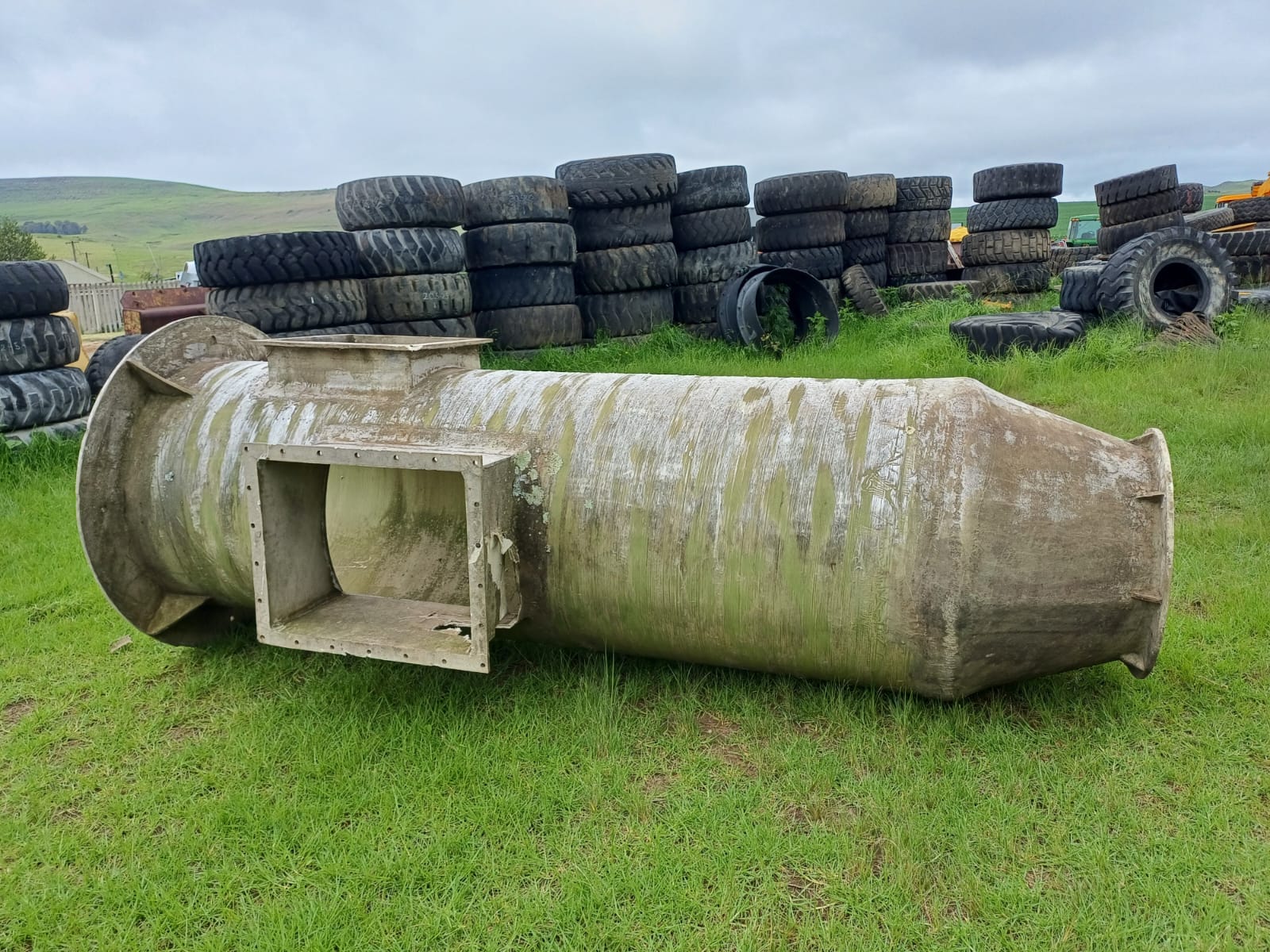 Fibreglass Reducing Pipe 100cm-61cm - Image 5