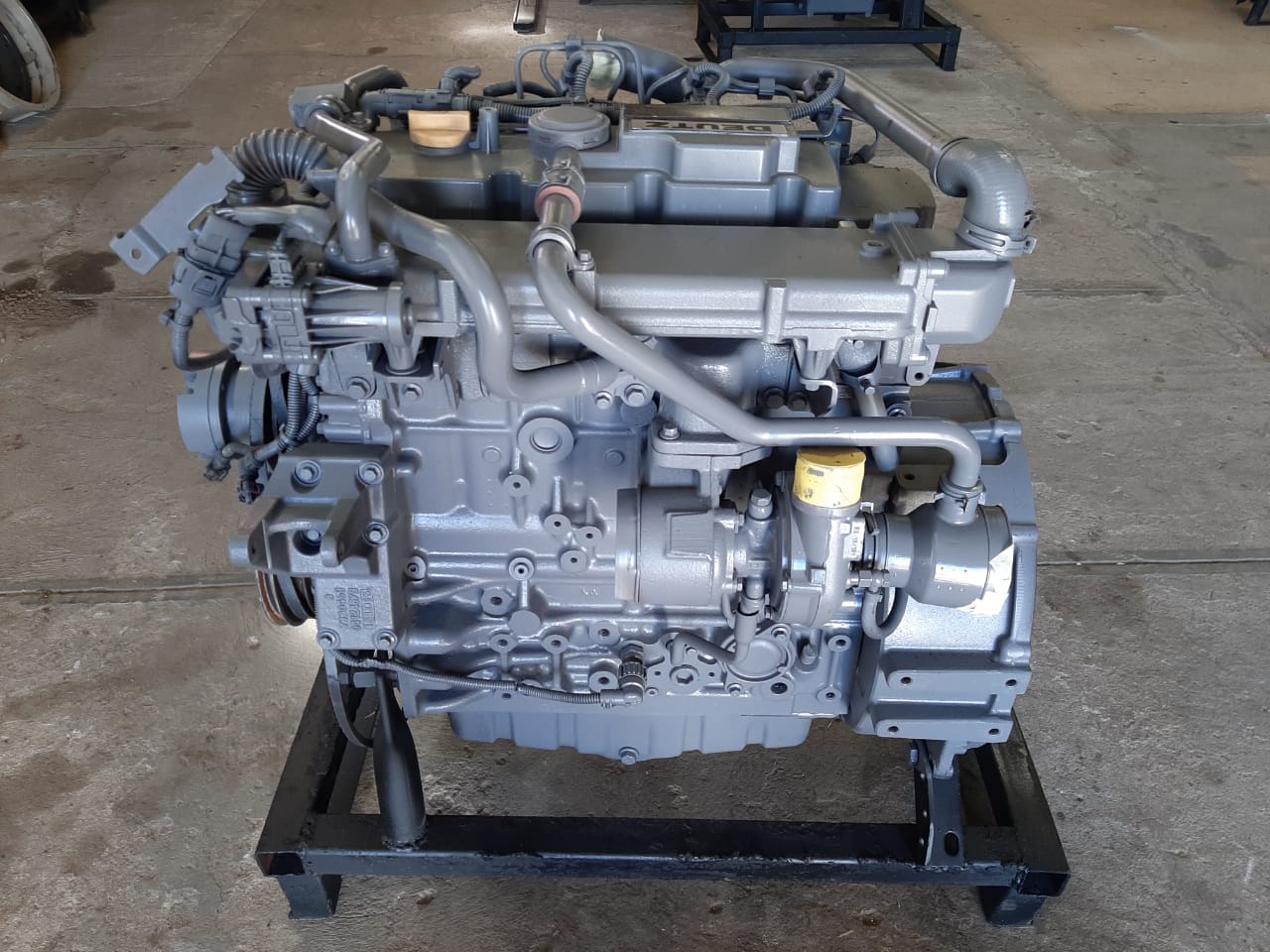 Deutz TCD 2012 3.6 L4 Engine