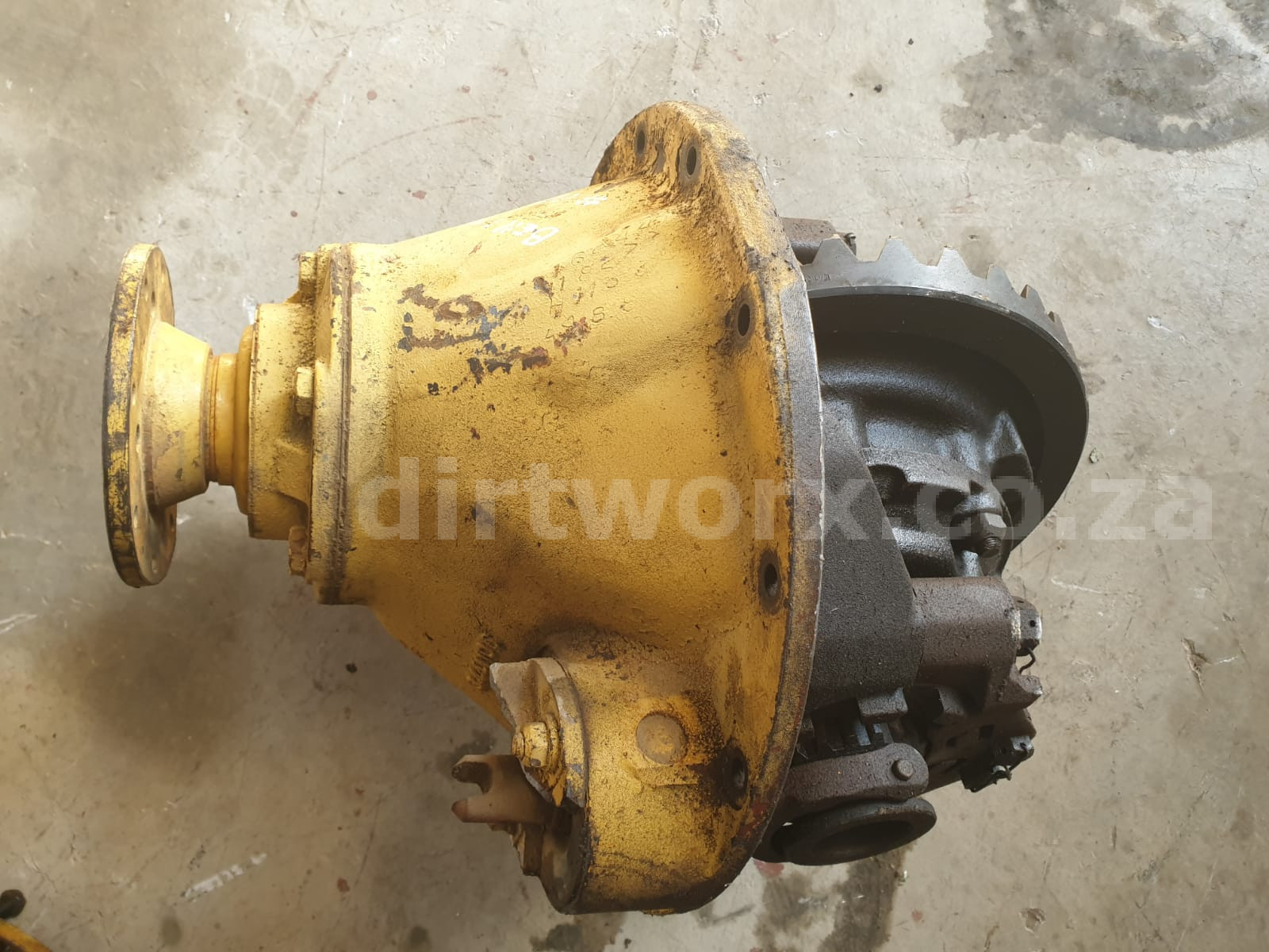 Bell 1206 Tow Tractor Centre Portion - Image 4