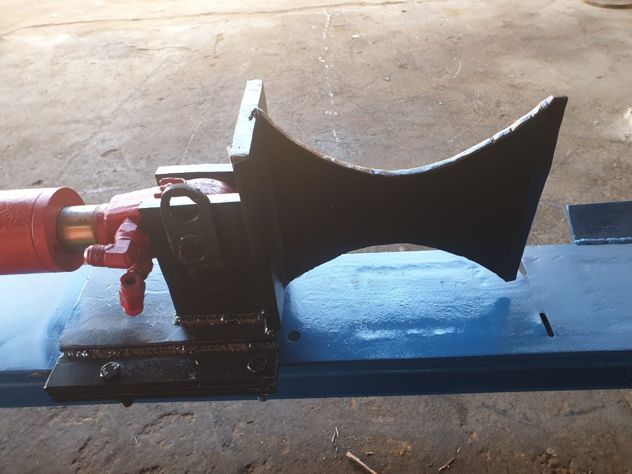 Hydraulic Wood Splitter - Image 2