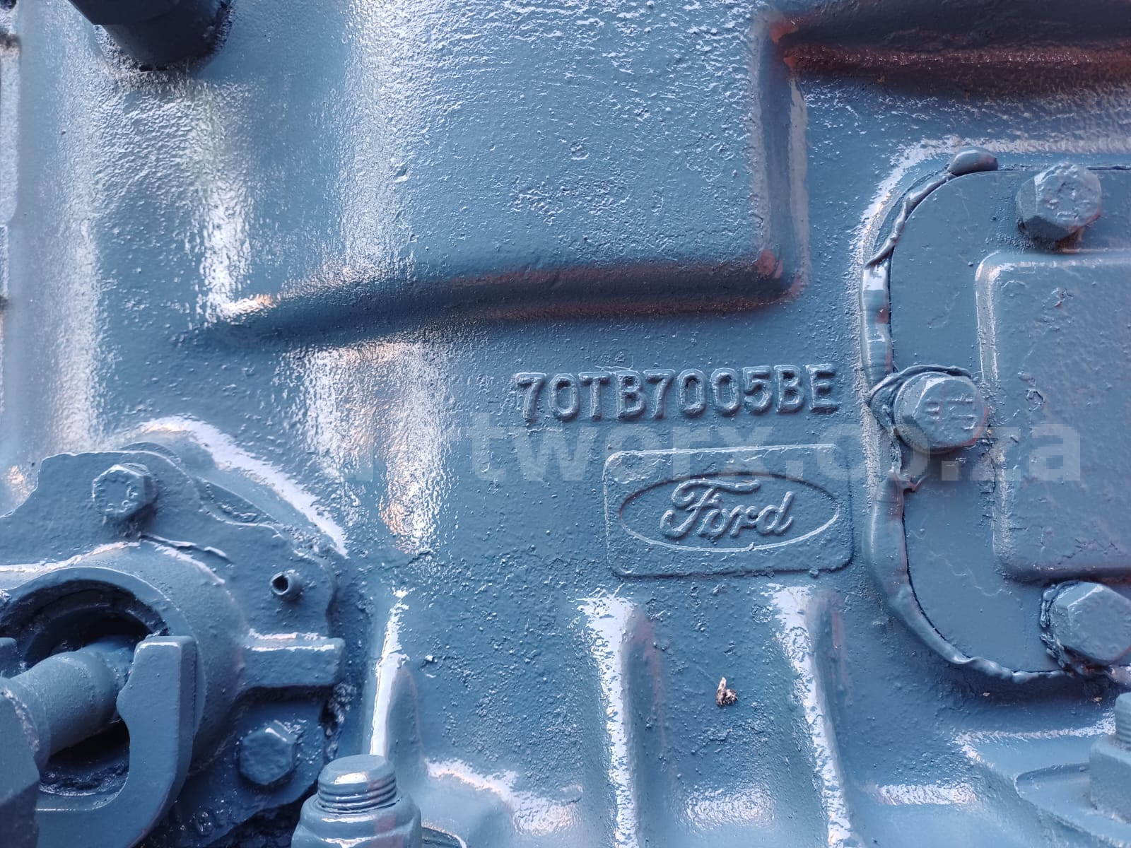 Ford D1213 Truck Gearbox Ford 70TB-7005-BE - Image 2