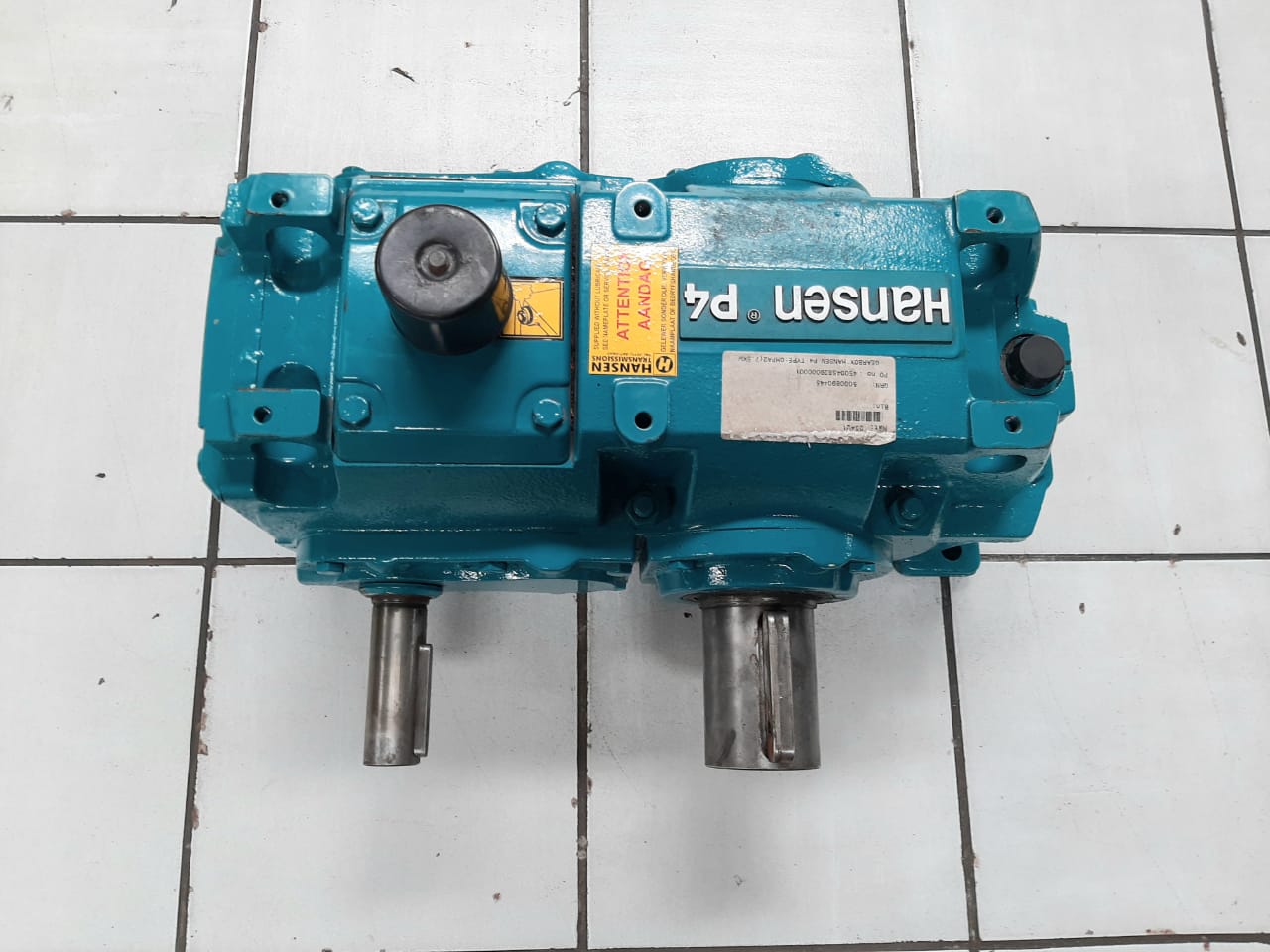 Hansen P4 Multistage Industrial Gearbox 37kW Ratio 22.4 to 1 - Image 5