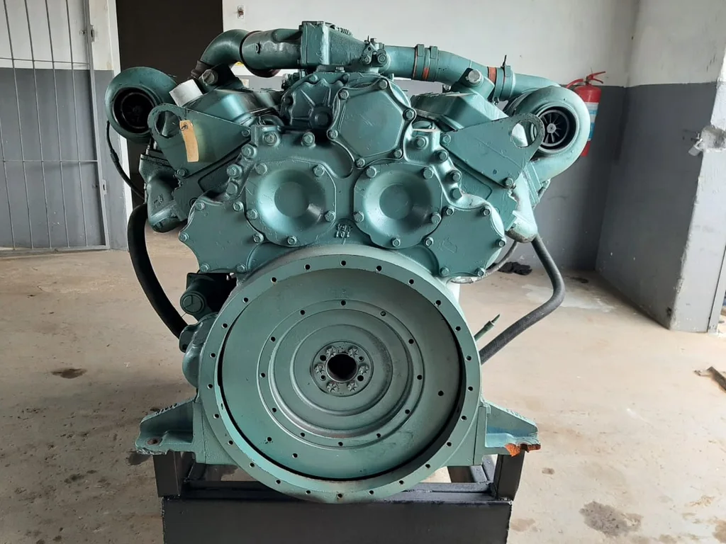 GM Detroit Diesel 12V71 Twin Turbo Engine - Image 7