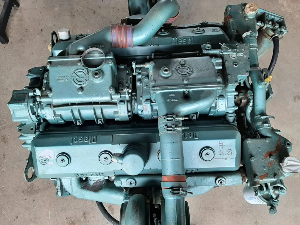 GM Detroit Diesel 12V71 Twin Turbo Engine - Image 8