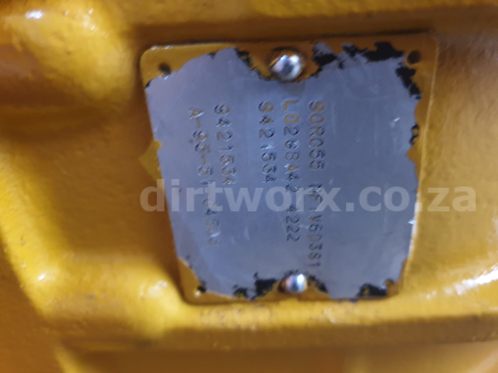 Sauer-Danfoss Variable Displacement Axial Piston Pump 90R055 - Image 5