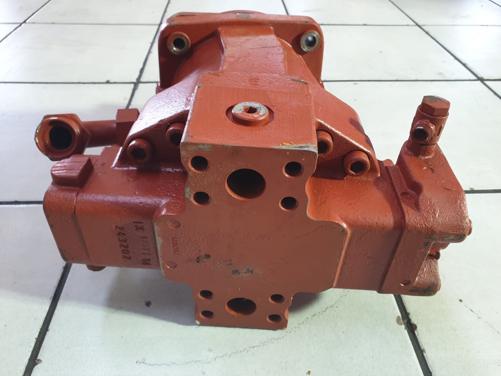 Brueninghause Hydromatik Hydraulic Drive Motor A6VM107DA1 - Image 6