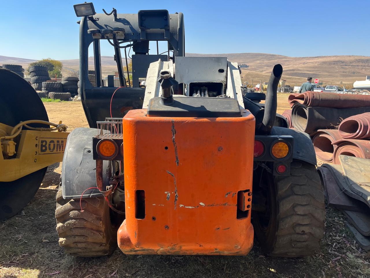 Bobcat T2250 Telehandler - Image 6