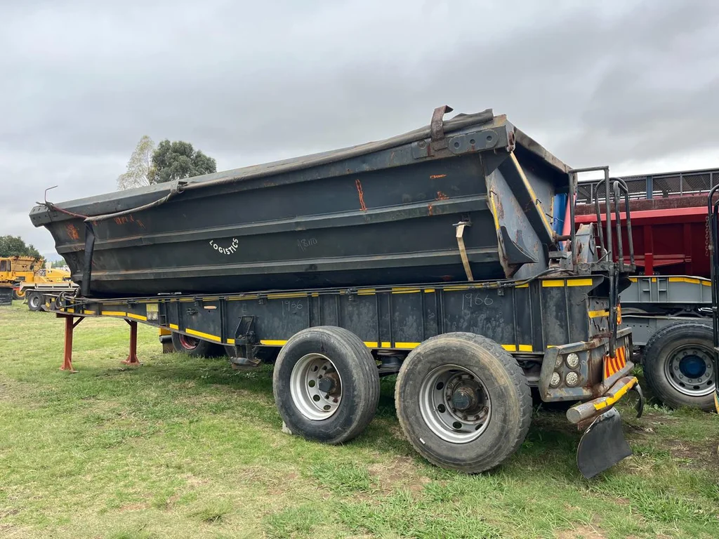 2006 SA Truck Bodies Side Tipper Trailer - Image 2
