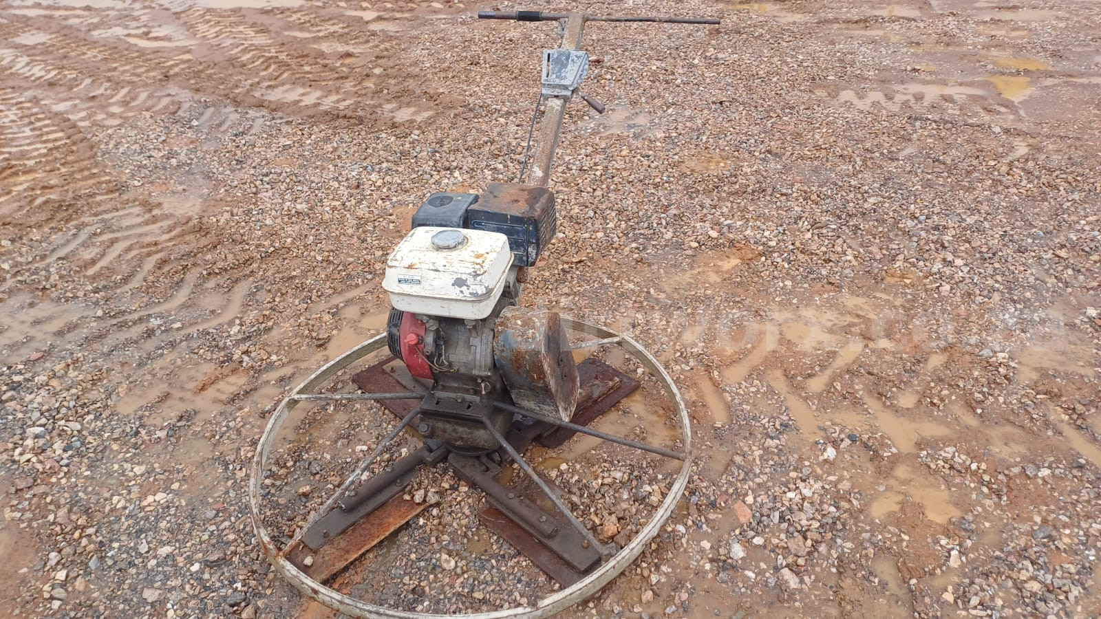 Honda GX240 Walk Behind Trowel Power Float - Image 3