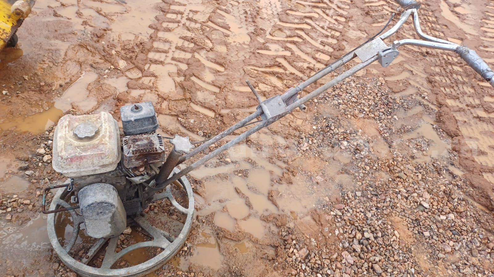 Honda Walk Behind Trowel Power Float - Image 3