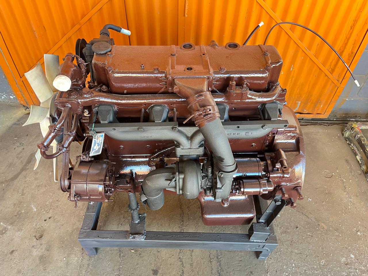 Mercedes Benz OM352A Engine - Image 2