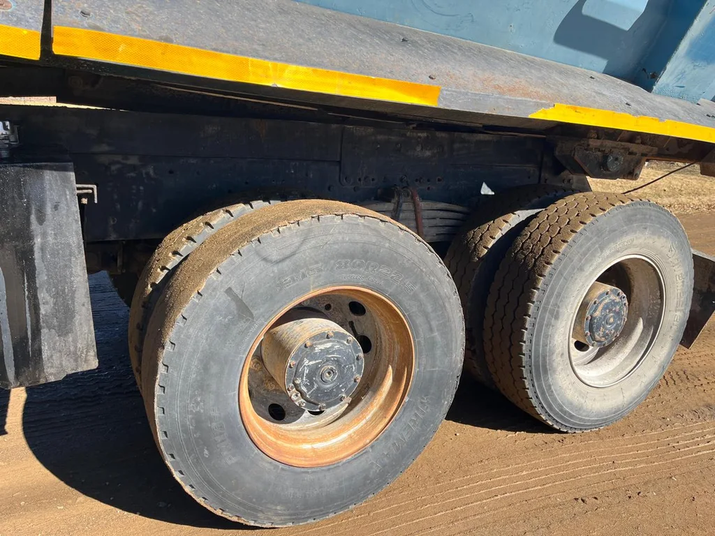 2008 Powerstar 4035 Tipper Truck - Image 4