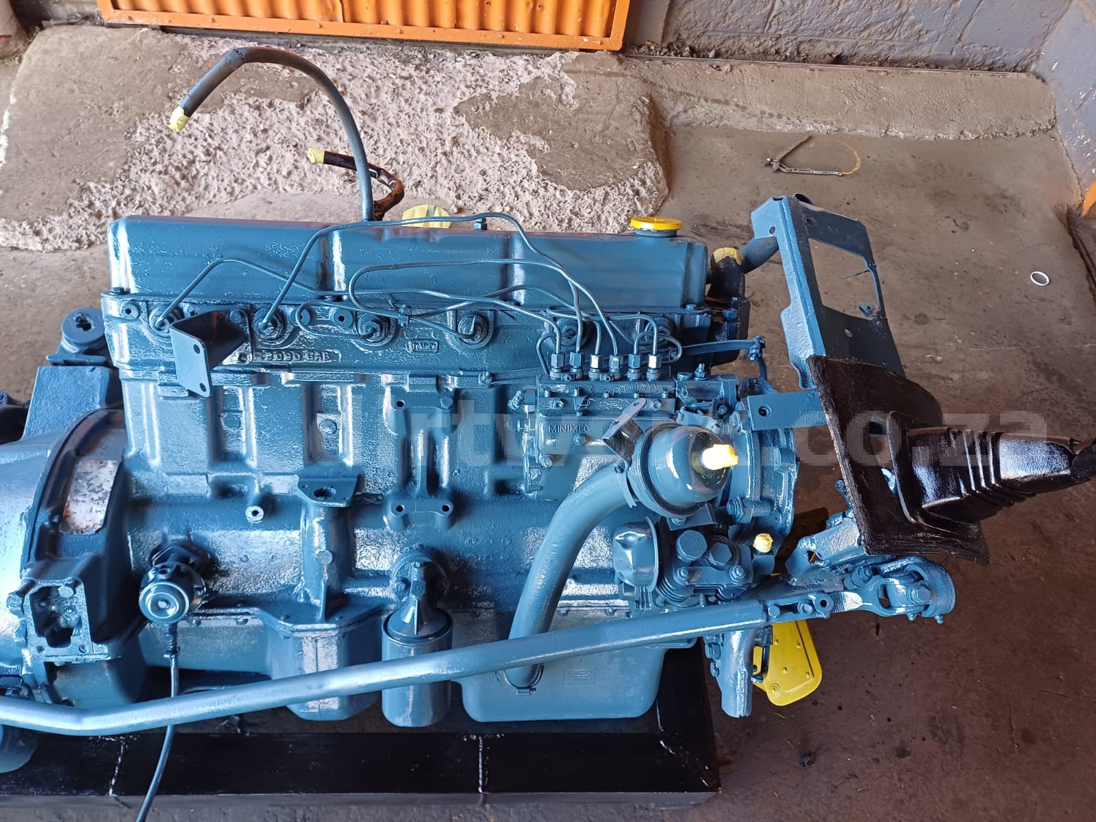 Ford 2713E Engine