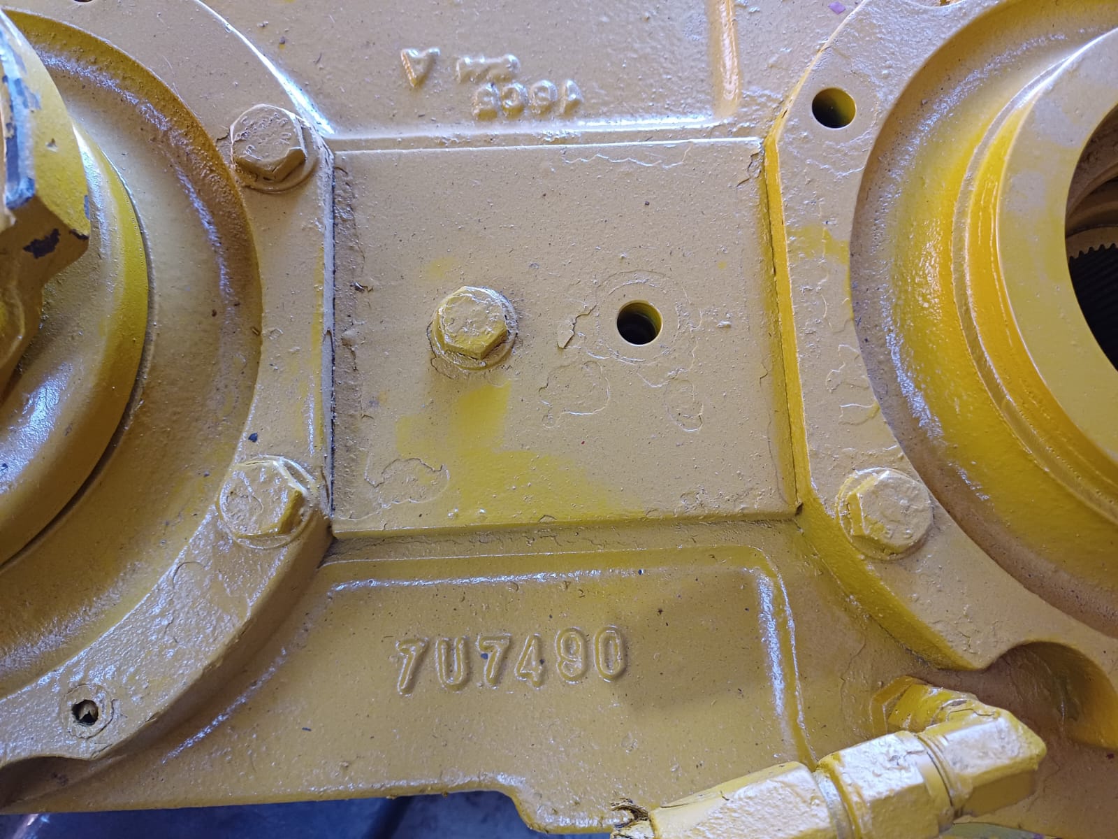 Caterpillar D300D Dropbox - Image 4