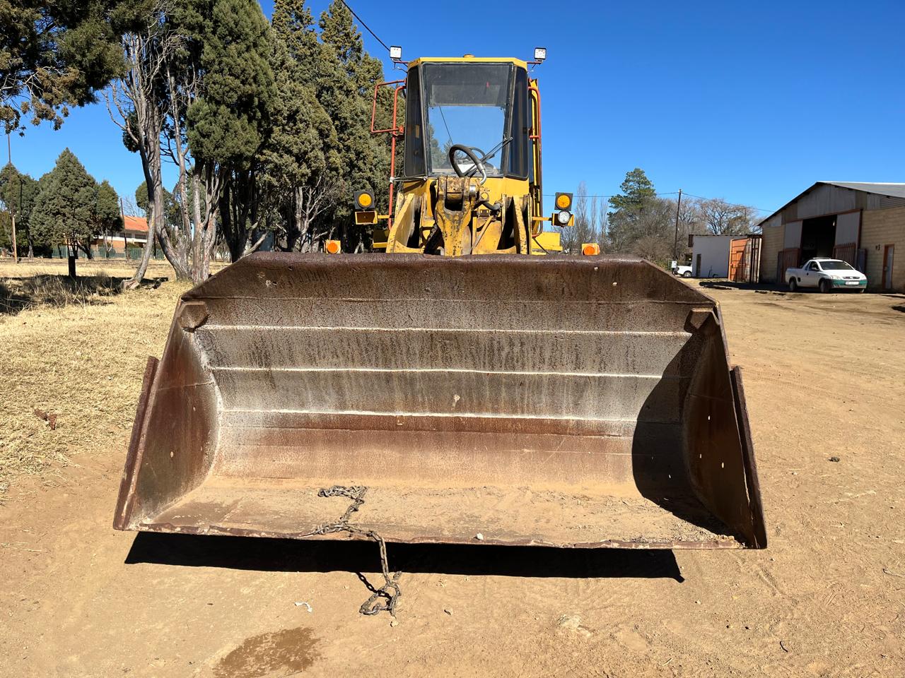 Caterpillar 936 Front End Loader - Image 3