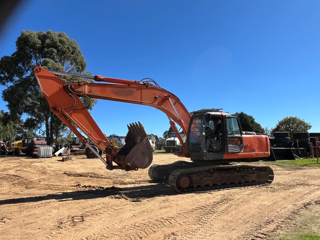 Hitachi ZX240 Excavator