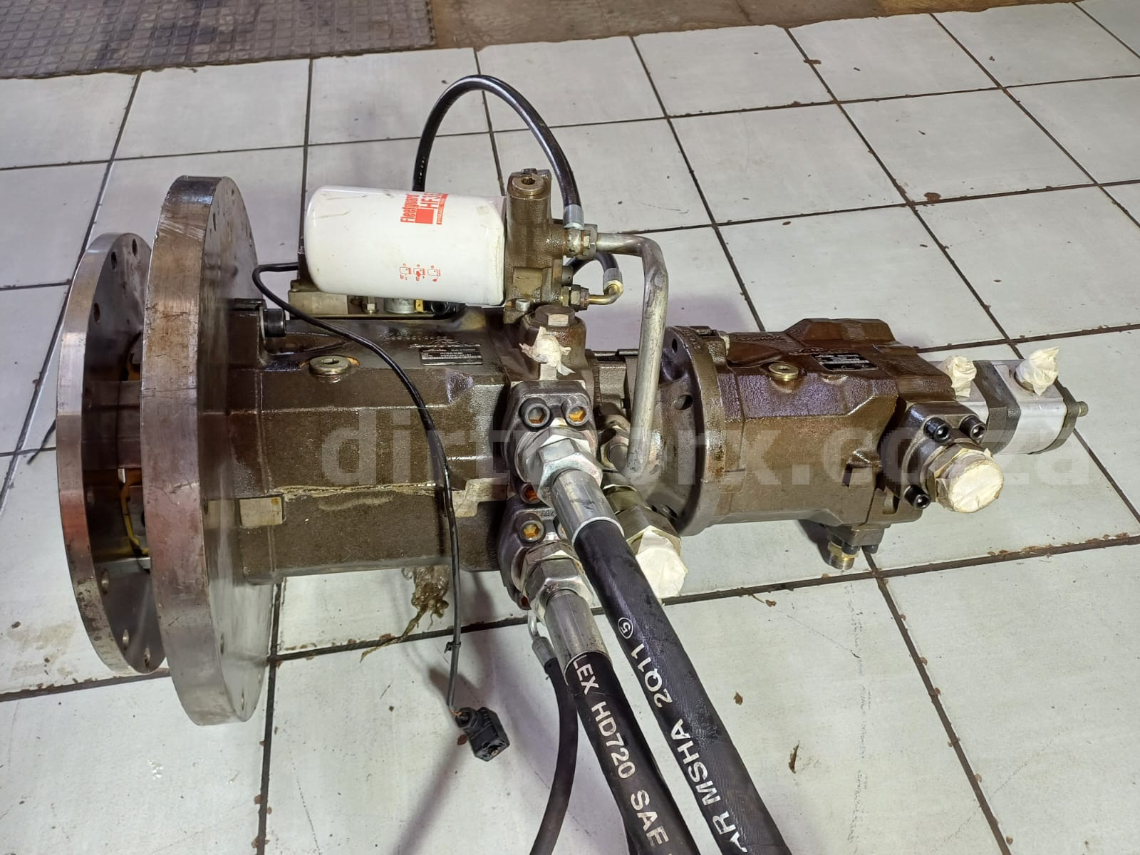 Linde HPR75-02N HPV135-02 Hydraulic Pump Set - Image 11