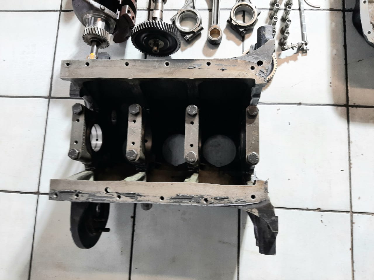 Deutz F3L812 Engine - Image 3