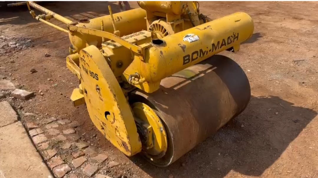 Bomag BW90S Walk Behind Roller - Image 11