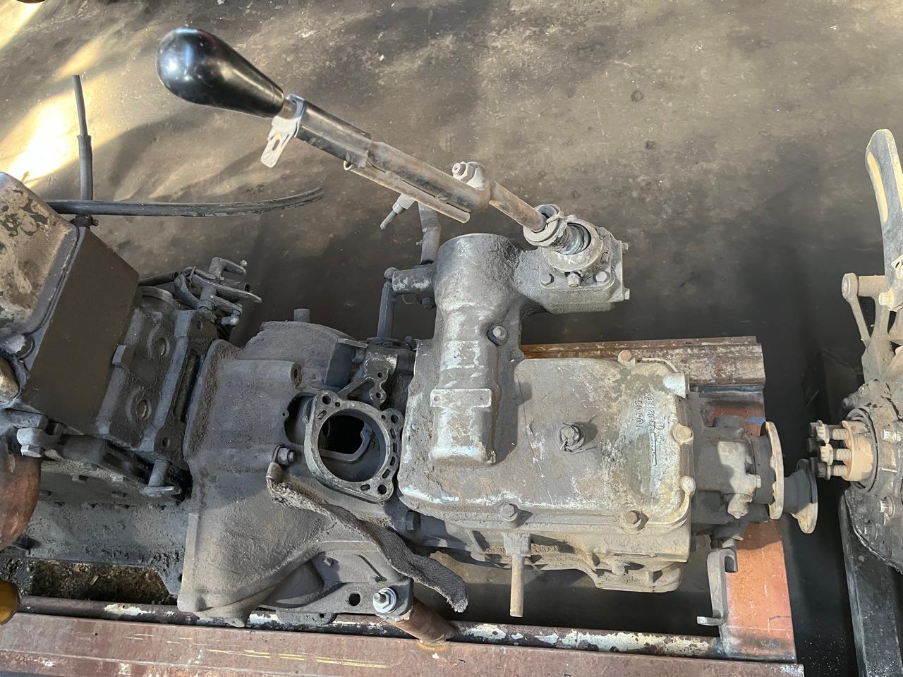 Mercedes Benz OM 352 Engine - Image 9