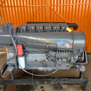Deutz F6L912 Engine