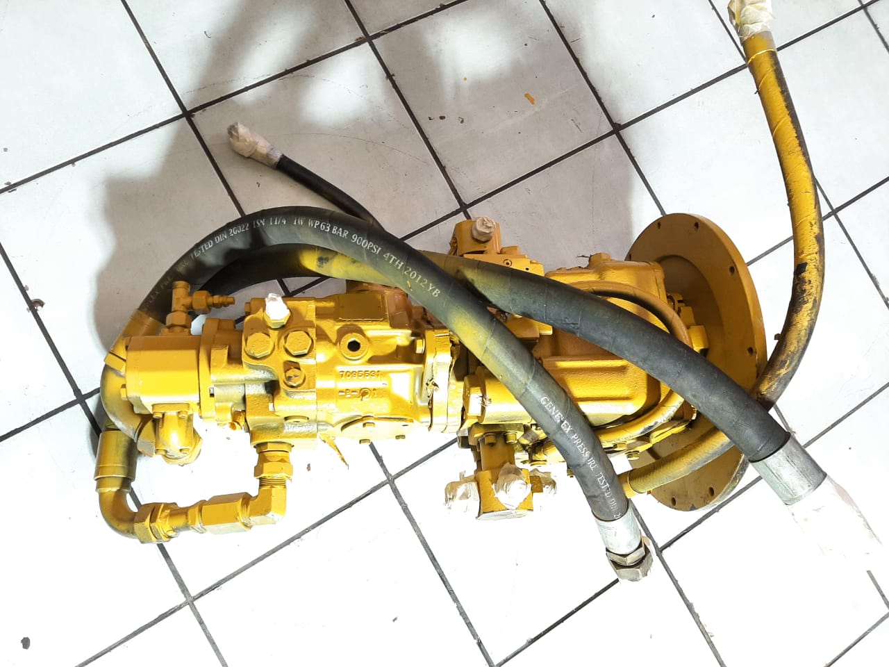 Pump Drive With Hydraulic Pump - Image 4