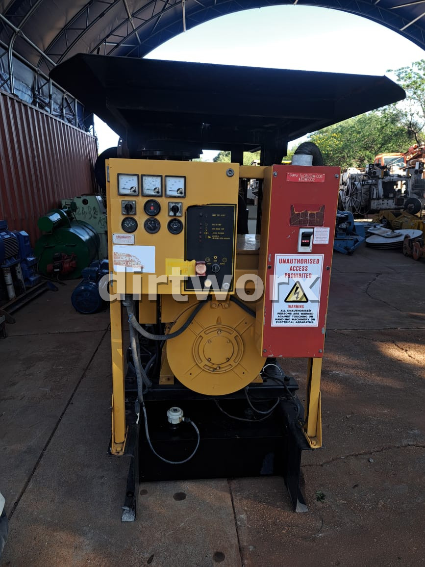 International GCB330 Diesel Generator 275kVA - Image 4