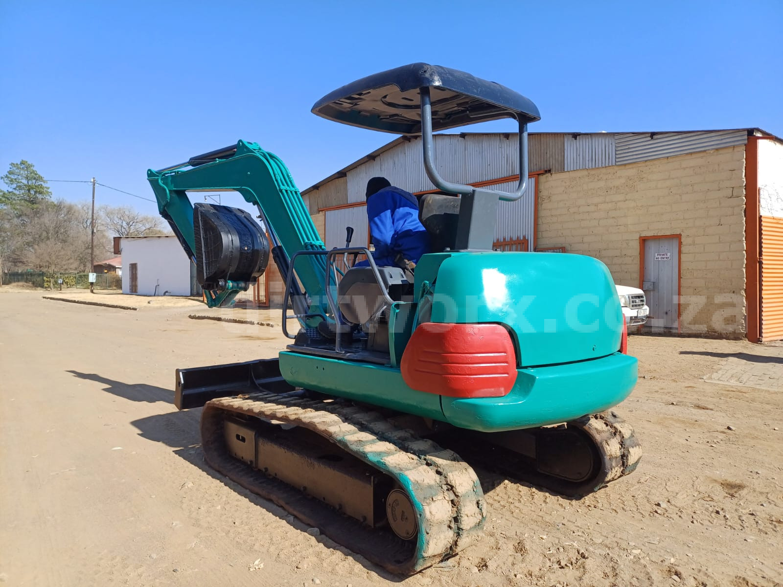 Komatsu PC45 Excavator 4,5 Ton - Image 4