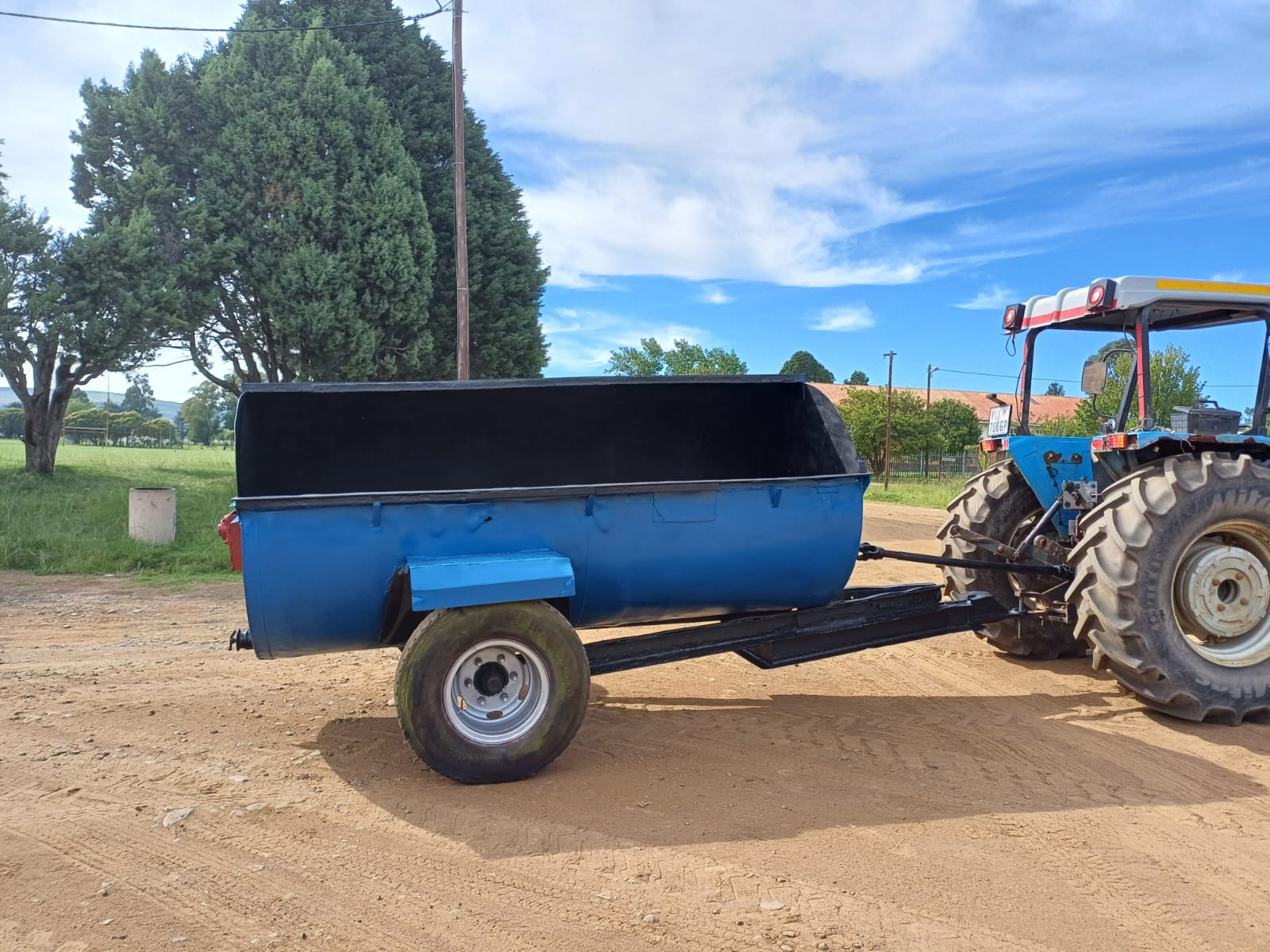 Kunsmis Strooier Fertilizer Muck Spreader 4m³ - Image 3