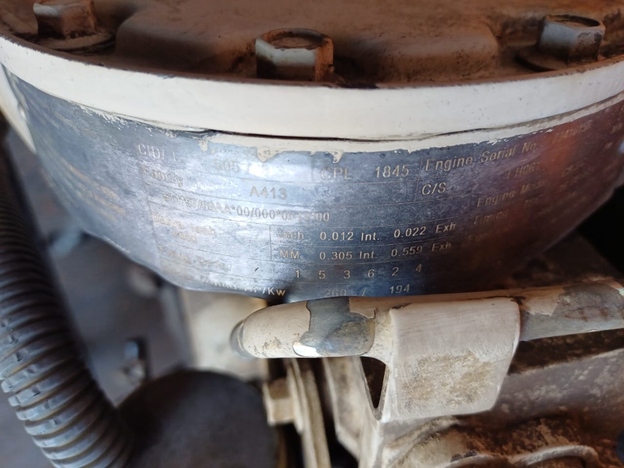 Cummins C8.3 Engine - Image 8