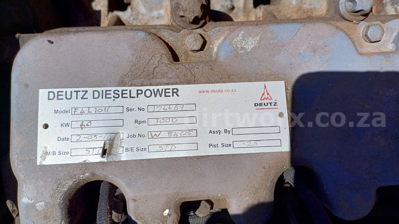 Drawbar Loading Crane - Image 14