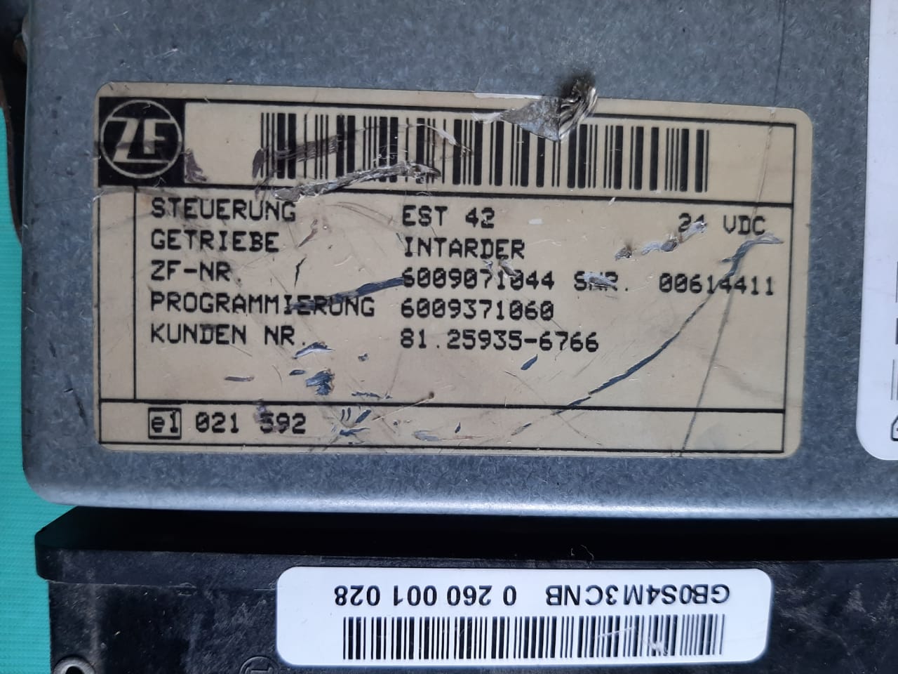 ZF Transmission Steering Intarder Control Unit - Image 3