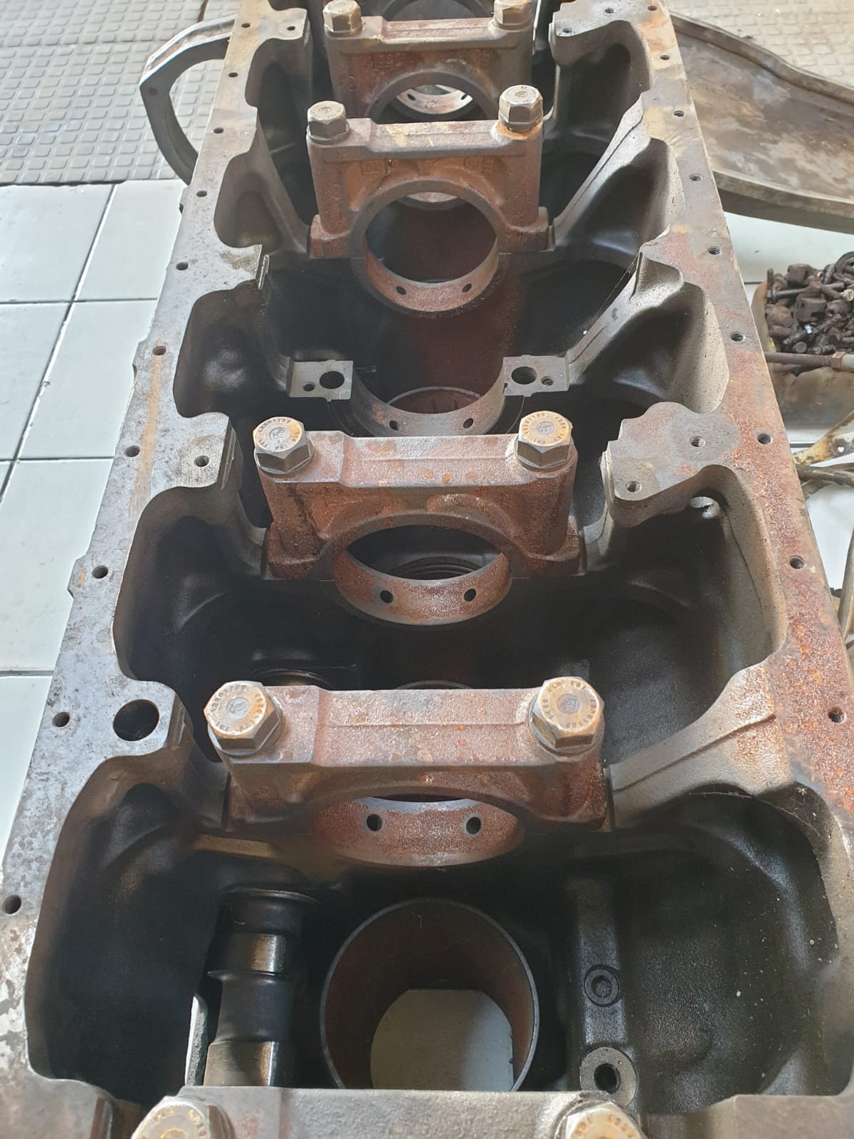 MAN D2876 LF25 Engine Spares - Image 3
