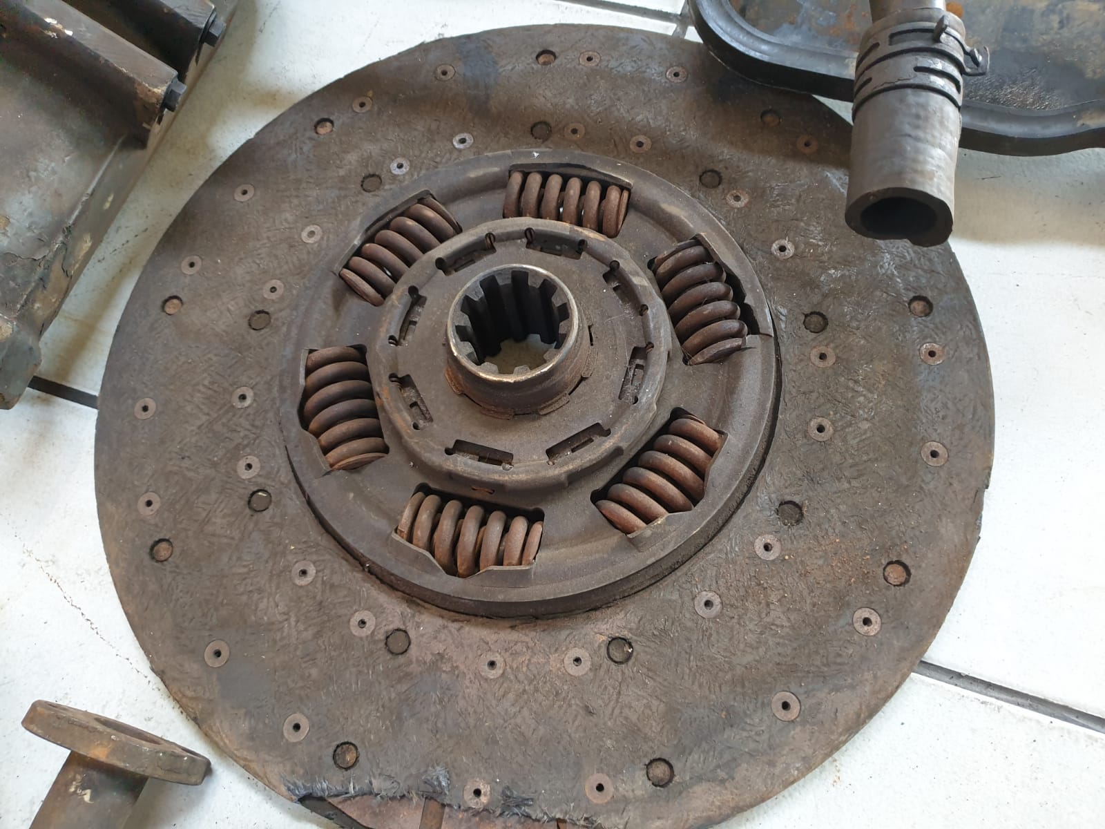 MAN D2876 LF25 Engine Spares - Image 10