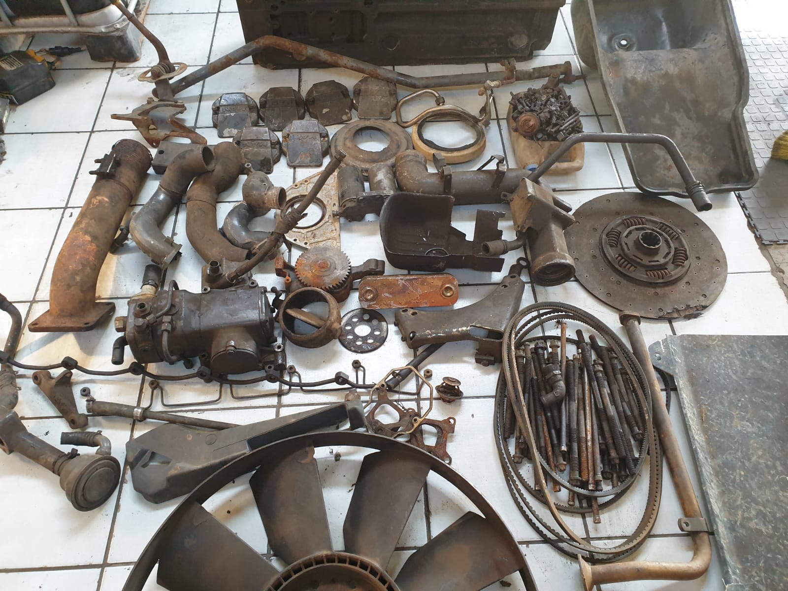 MAN D2876 LF25 Engine Spares - Image 15