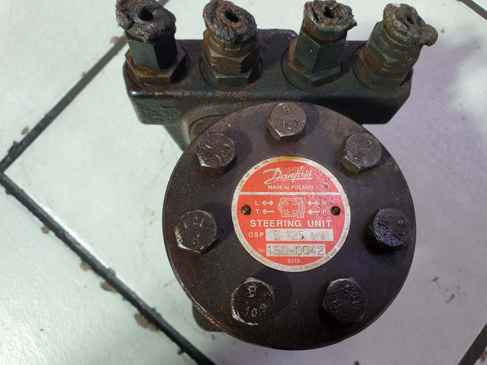 Danfoss Hydraulic Orbital Steering Control Valve OSPB 125 ON - Image 6