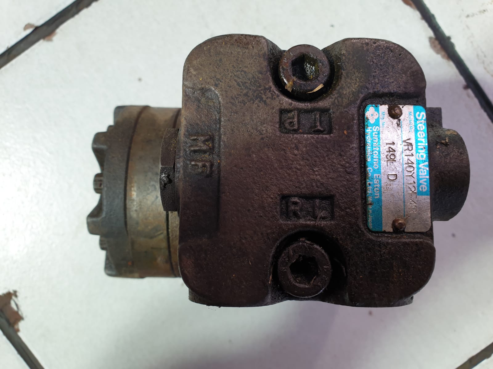 Sumitomo Eaton Hydraulic Orbital Steering Control Valve 149LD - Image 3