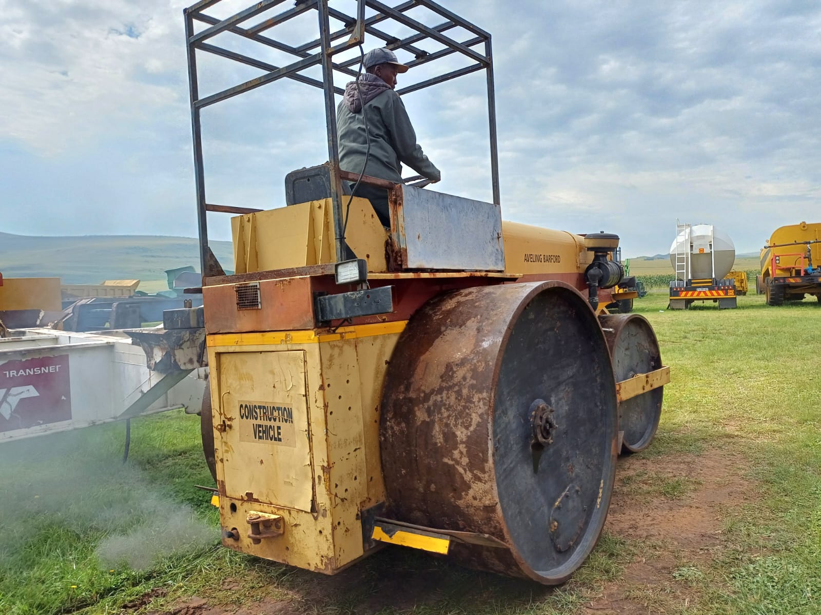 Smooth Drum Roller 15 Ton Deutz Engine - Image 5